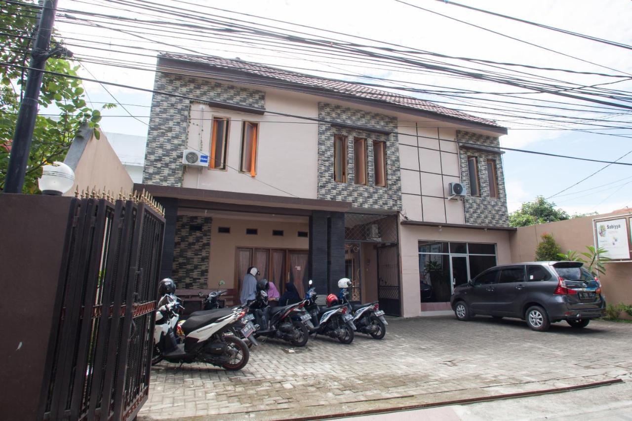 Hotel Reddoorz Syariah Near Untag Banyuwangi Banyuwangi  Exteriér fotografie